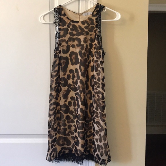 Tobi Dresses & Skirts - Leopard print dress